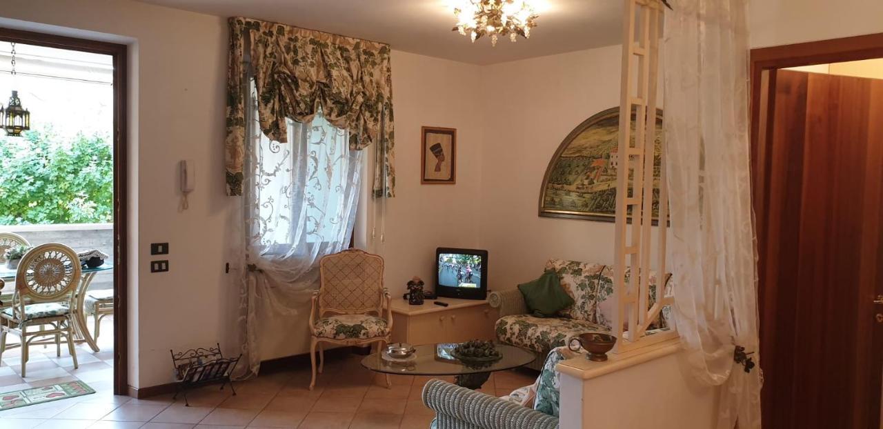 Claudia House Green Residence Sirmione Desenzano del Garda Dış mekan fotoğraf