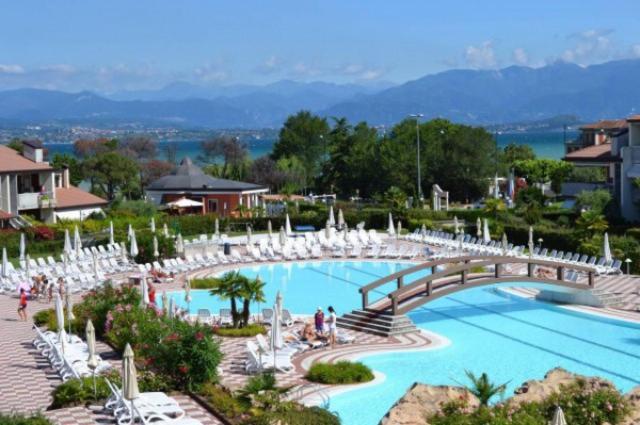 Claudia House Green Residence Sirmione Desenzano del Garda Dış mekan fotoğraf